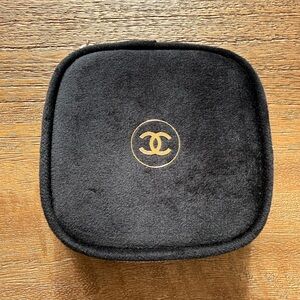 Chanel beauty mini travel pouch